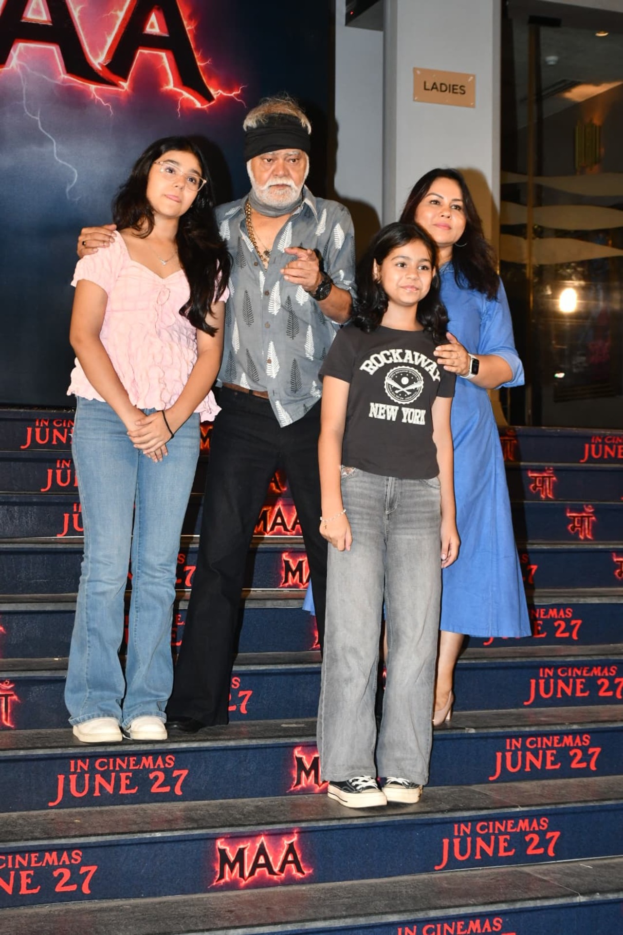 Veteran actor Sanjay Mishra makes a rare appearance with his kids
